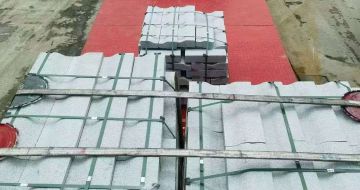 南平 芝麻白仿形加直形路沿石出货日常