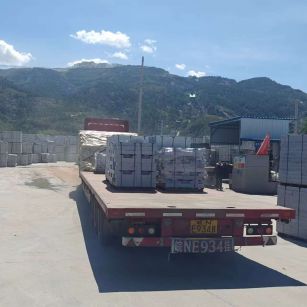 南平 芝麻白仿形路沿石，直形路沿石