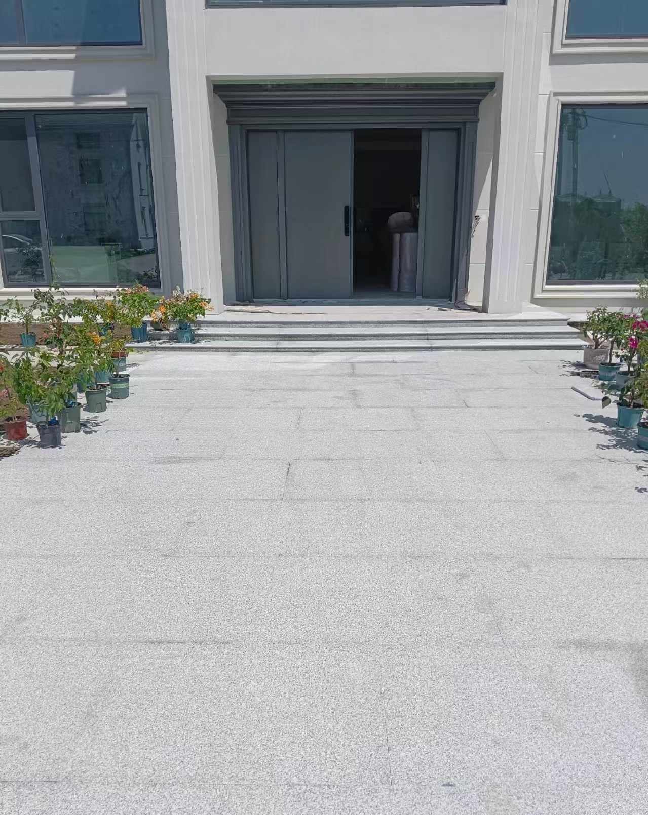 南平 芝麻白花岗岩地铺石地面铺装