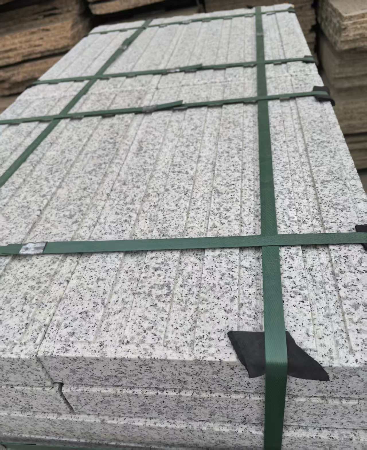 南平 白麻花岗岩直行盲道石，盲条，地铺石