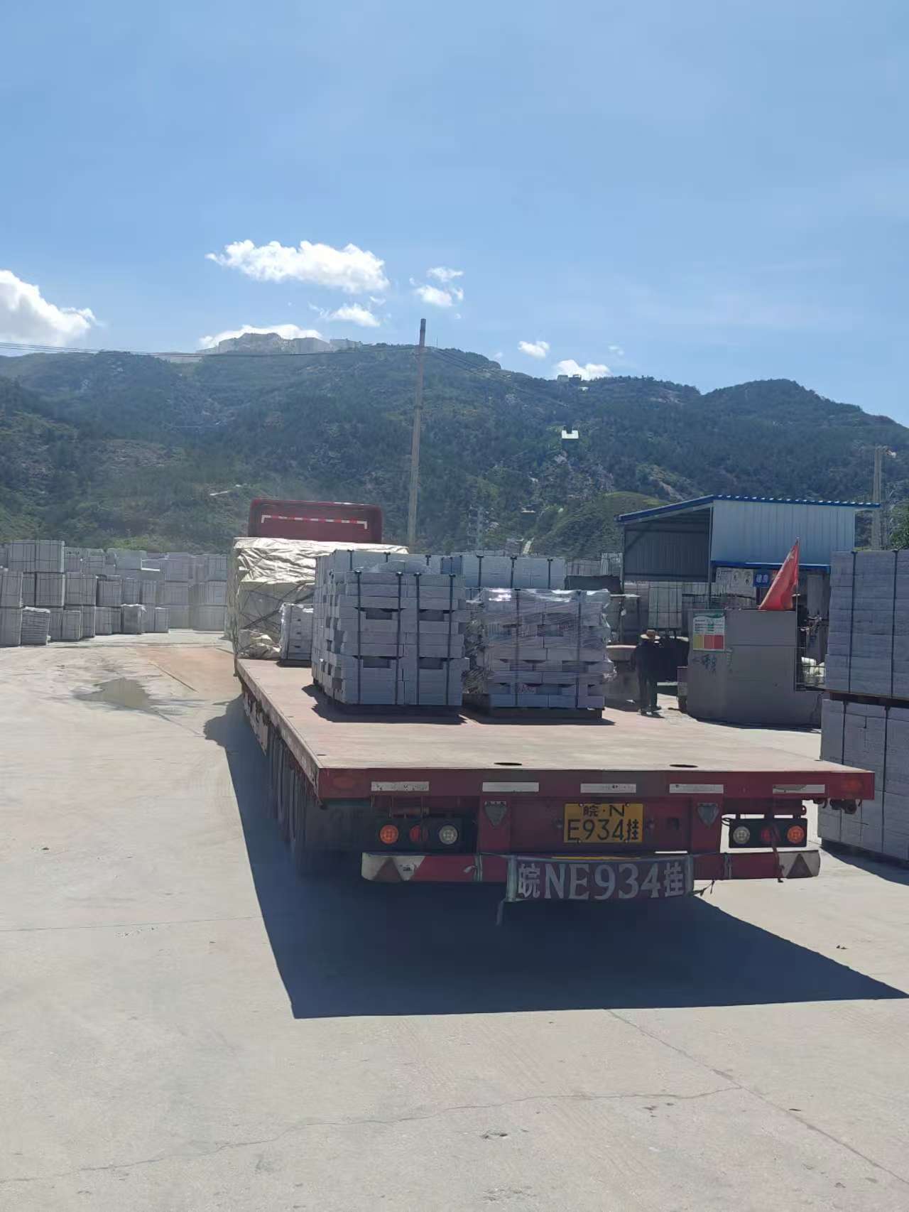 南平 芝麻白仿形路沿石，直形路沿石