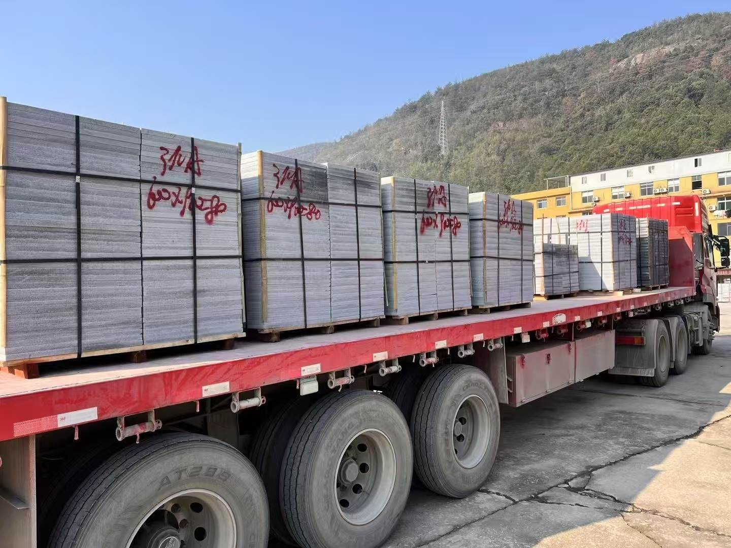 南平 芝麻灰地铺石出货日常