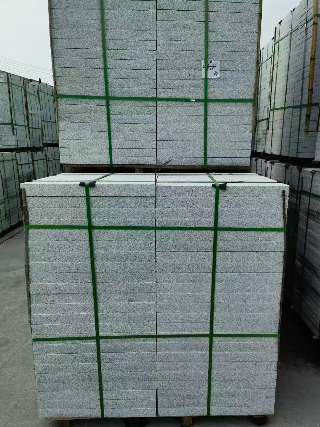 南平 芝麻白火烧，园林广场市政工程地铺石，1.8~5.0厚均有现货