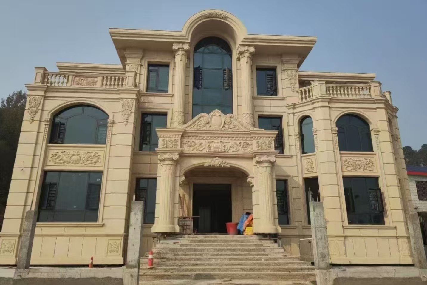 南平 黄金麻花岗岩别墅外墙干挂